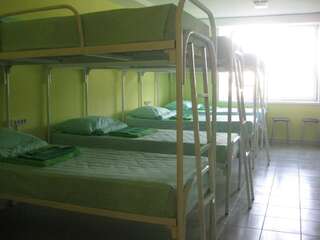 Гостиница Hostel Гость58 Пенза Кровать в общем четырехместном номере для мужчин-4